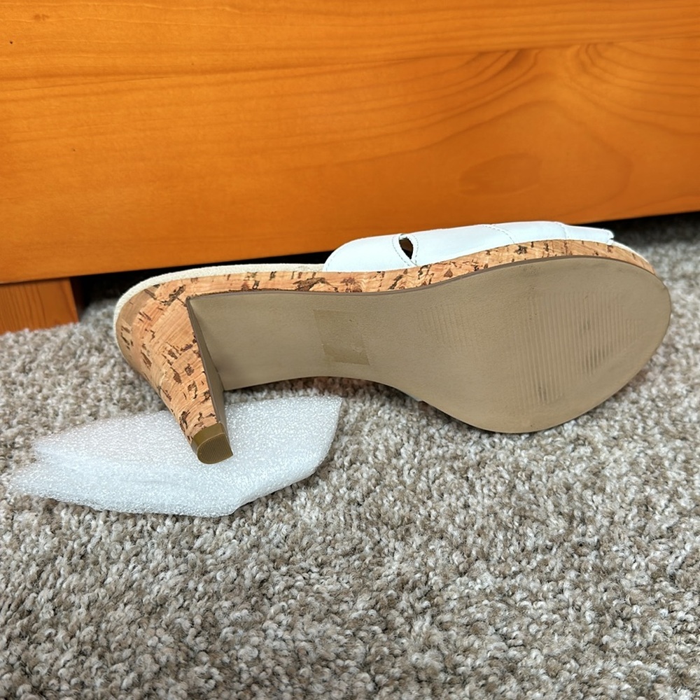 NWB Steve Madden Y2K vintage white leather slip on heels - Picture 9 of 11